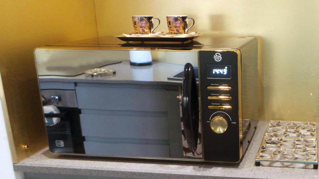Apartment Luxury 1 Bedroom Duplex With Free Parking Plymouth