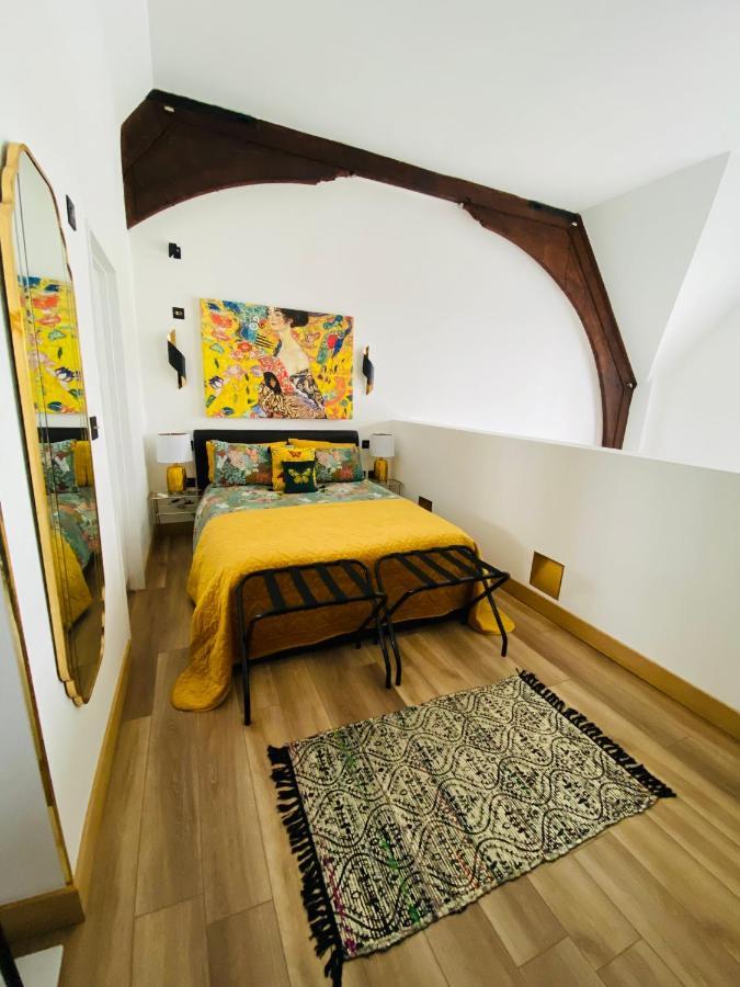 Apartment Luxury 1 Bedroom Duplex With Free Parking