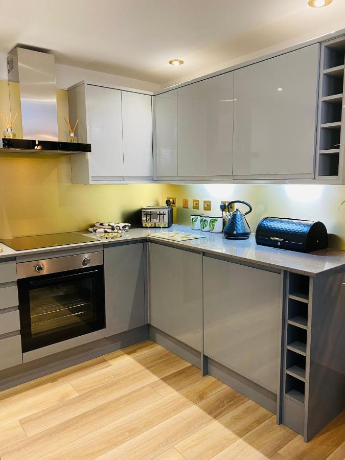 Luxury 1 Bedroom Duplex With Free Parking Apartamento