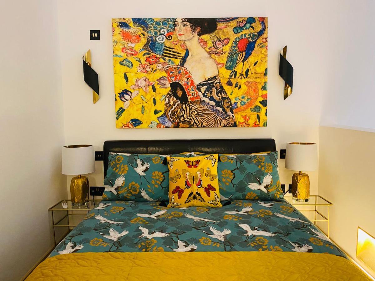 Luxury 1 Bedroom Duplex With Free Parking Apartamento