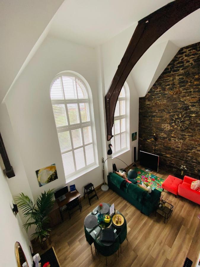 Luxury 1 Bedroom Duplex With Free Parking *
